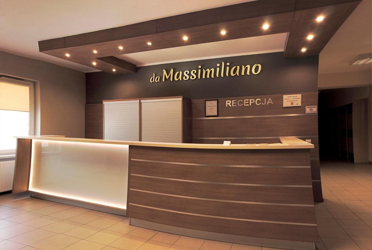 Da Massimiliano Aparthotel Вроцлав Екстериор снимка